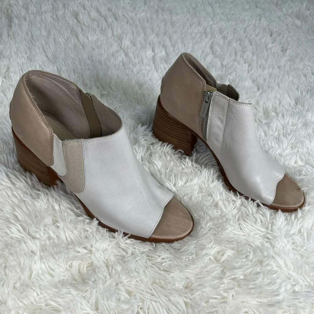 Sorel | Nadia Peep Toe Ankle Booties